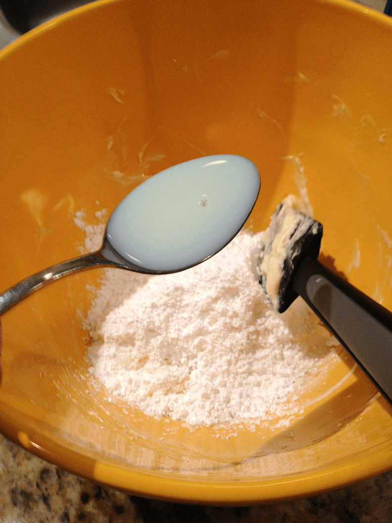 Buttercream Frosting - milk and sugar