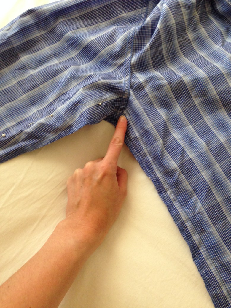 Alteration on Mens Simple Shirt Step 3 2