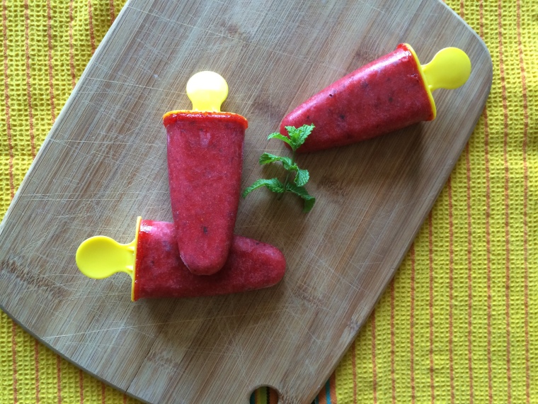 Strawberry Mint Pops by Bunny Baubles Blog 4