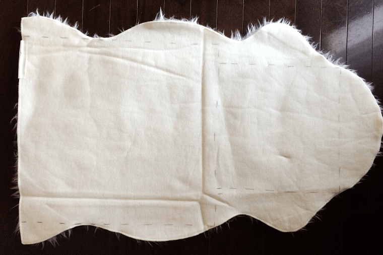 DIY Fur Pillow Case by Bunny Baubles 3