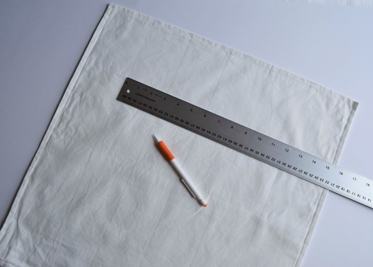 DIY Gold Painted Tribal Pillow Case Step 2