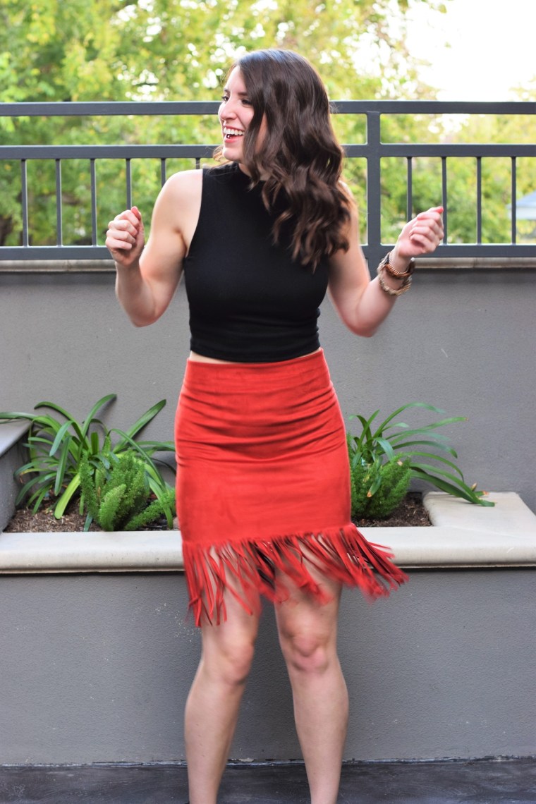 suede-fringe-skirt-diy-by-bunny-baubles-3