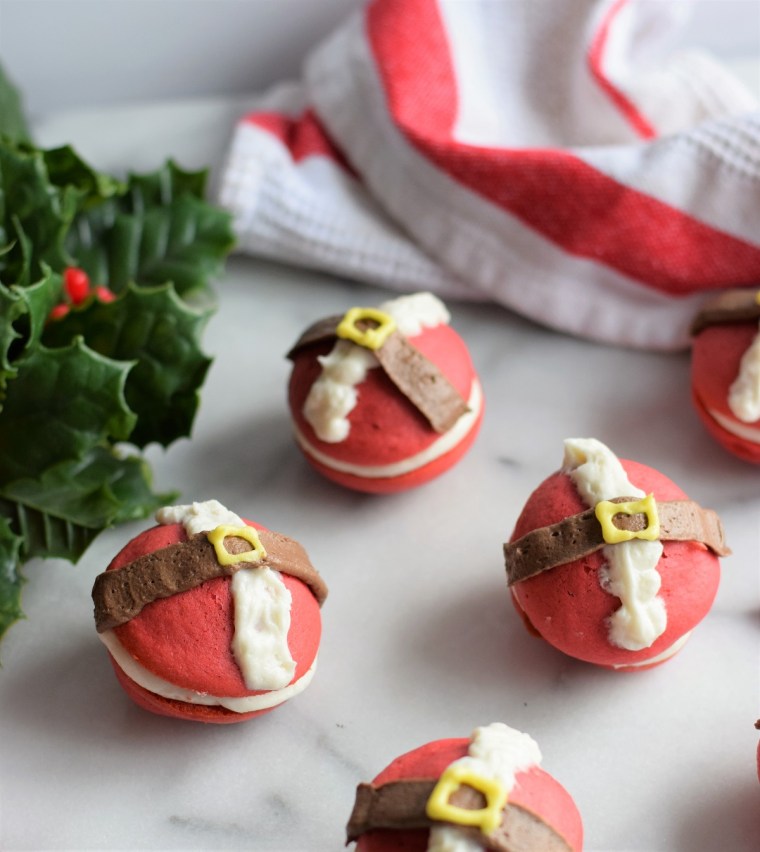 christmas-santa-mini-whoopie-pies-by-bunny-baubles-4